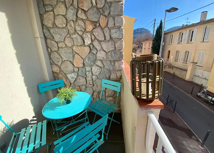 Cassis Grande Terrasse Emplacement Au Top A 1 Minute De La Plage A Pieds