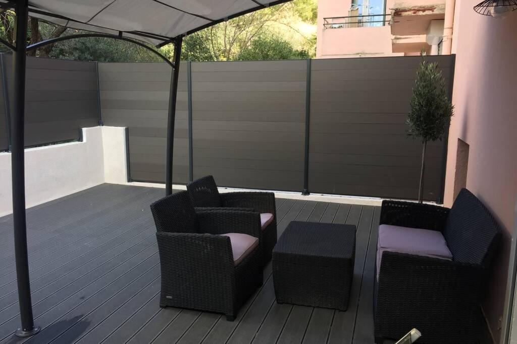 Appartamento Grande Terrasse Emplacement Au A 1 Minute De La A Pieds Cassis
