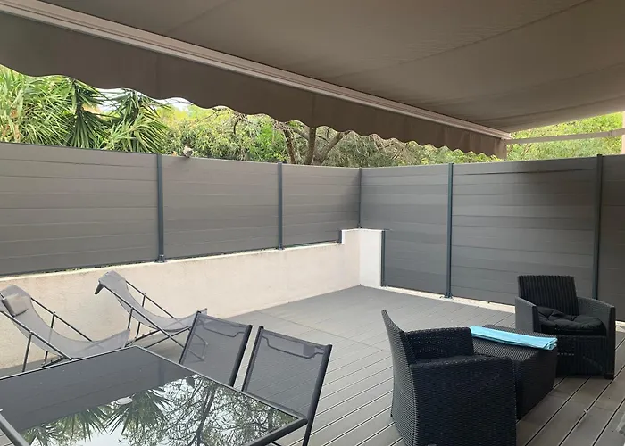 Cassis Grande Terrasse Emplacement Au Top A 1 Minute De La Plage A Pieds