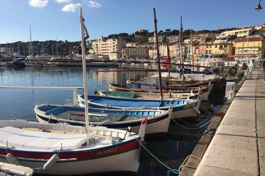 Grande Terrasse Emplacement Au A 1 Minute De La A Pieds Apartment Cassis