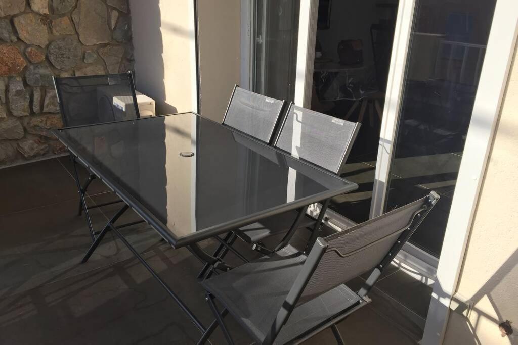 Grande Terrasse Emplacement Au A 1 Minute De La A Pieds Apartment