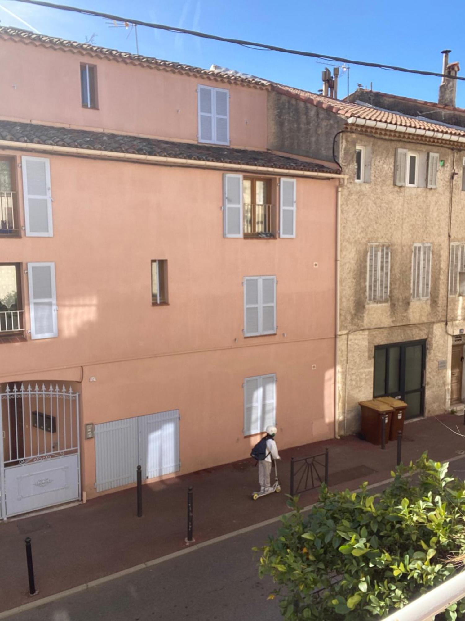 Grande Terrasse Emplacement Au A 1 Minute De La A Pieds Apartment Cassis